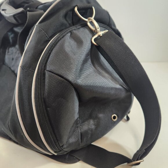 Ogio Crunch Gym Duffel Bag Black 41L - Picture 5 of 12